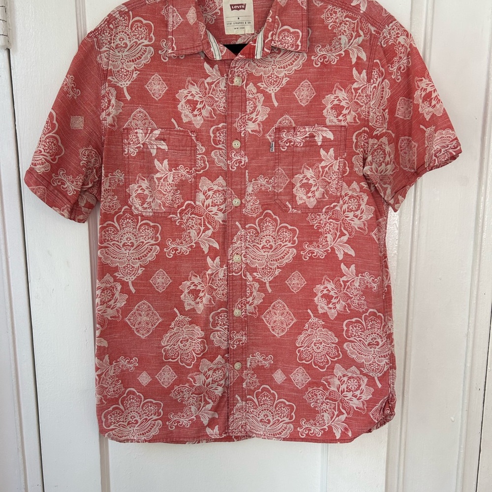 Levi's Coral Floral Men's Button Down Shirt